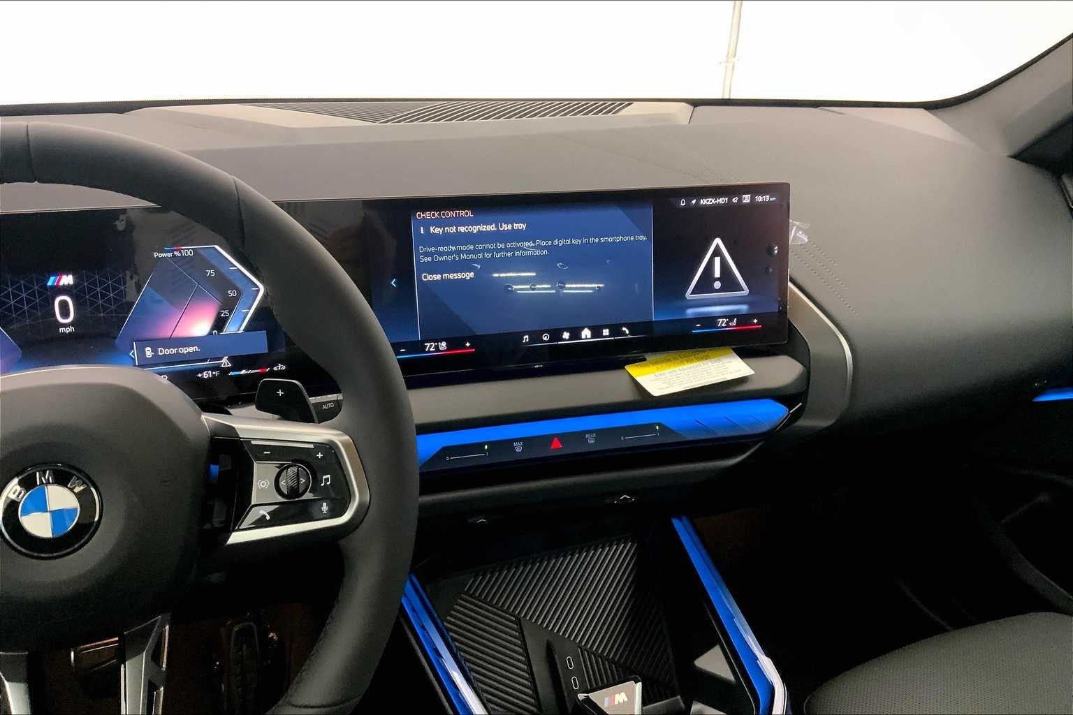 Thumbnail: 2025 BMW X3 - 16