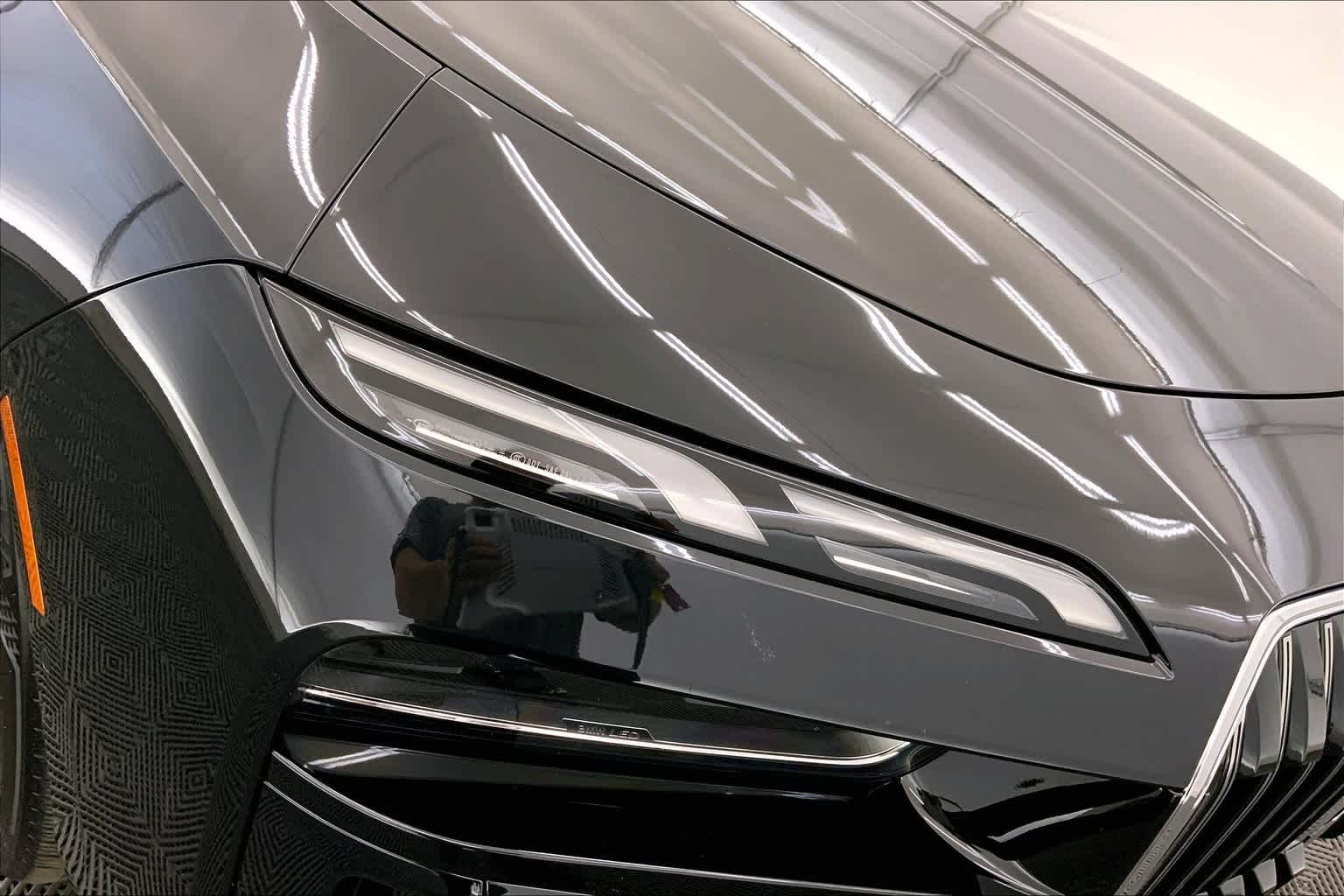 Thumbnail: 2024 BMW 7 Series - 31