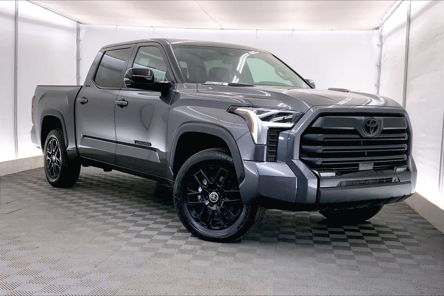 Thumbnail: 2024 Toyota Tundra - 21
