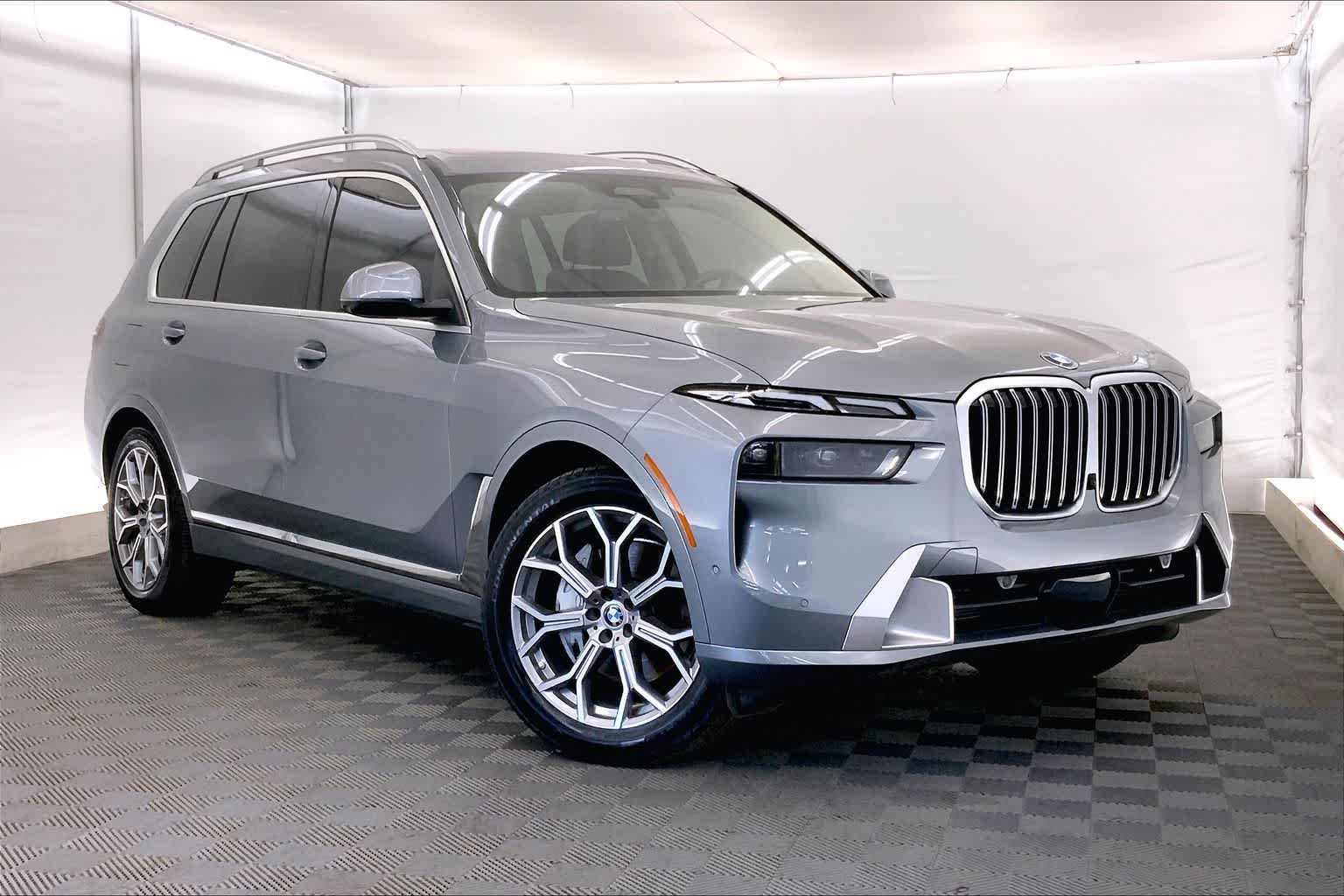 Thumbnail: 2024 BMW X7 - 21