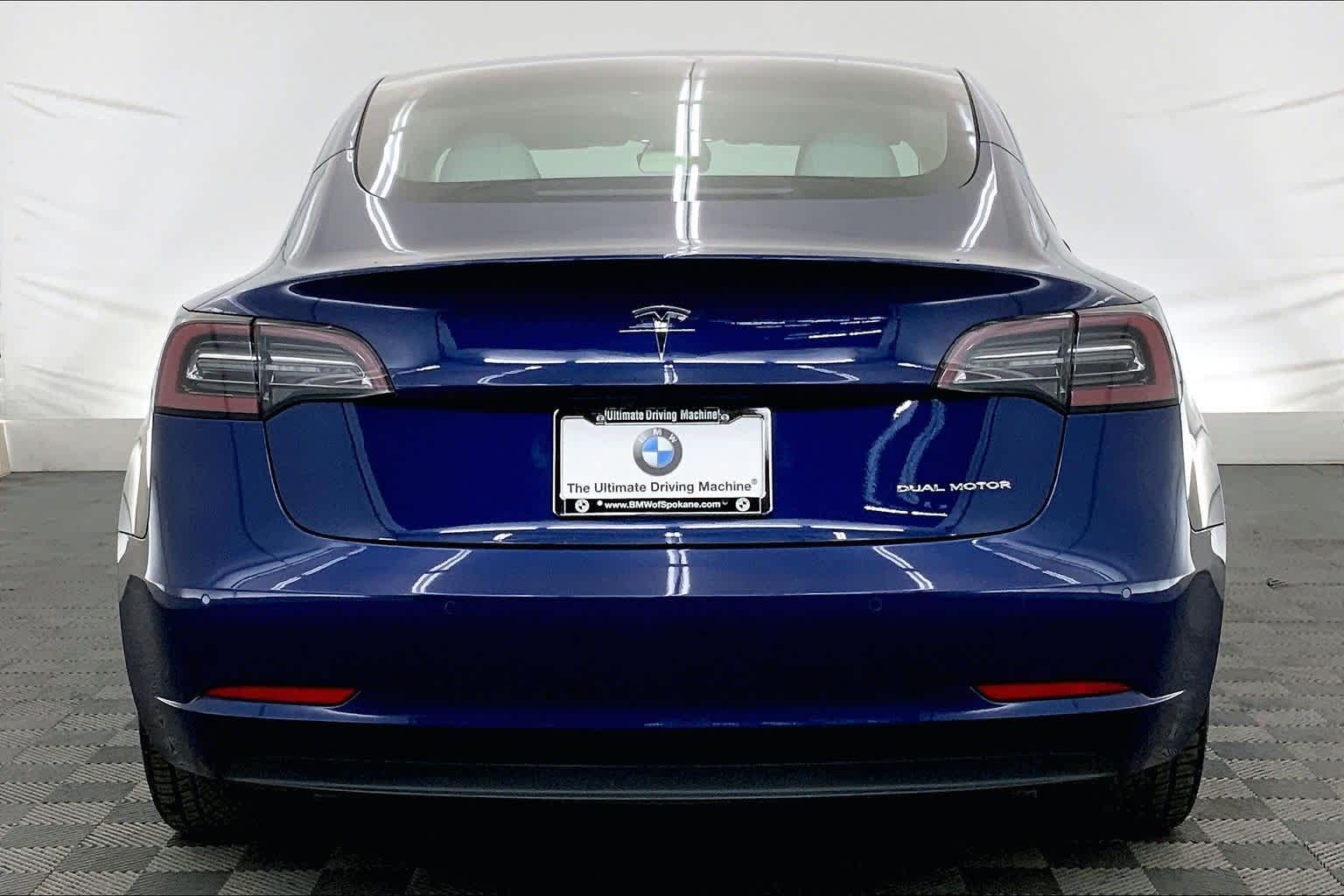 Thumbnail: 2022 Tesla Model 3 - 5