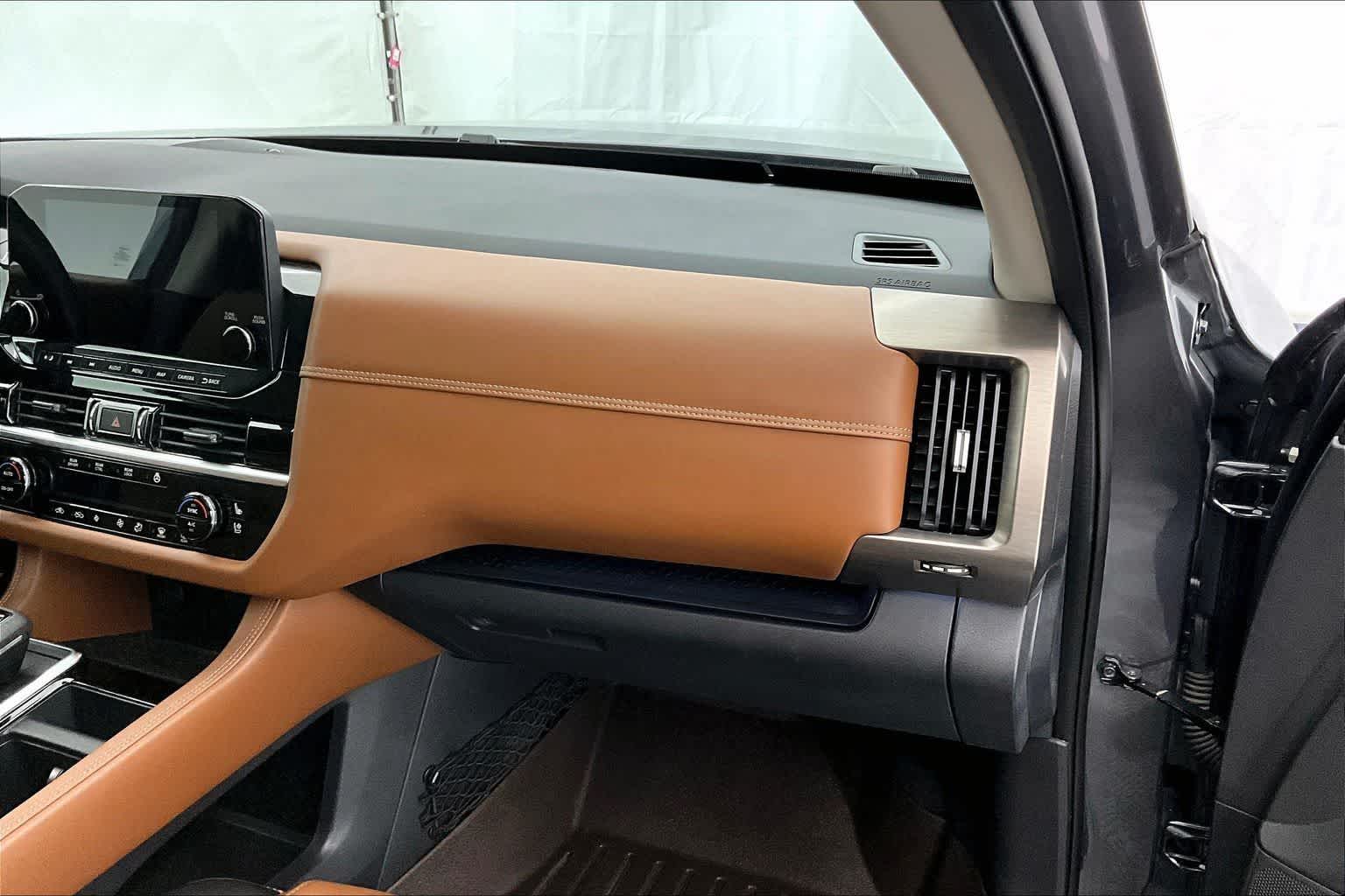 Thumbnail: 2022 Nissan Pathfinder - 23