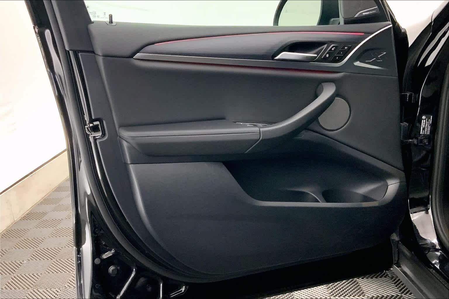 Thumbnail: 2024 BMW X3 - 27