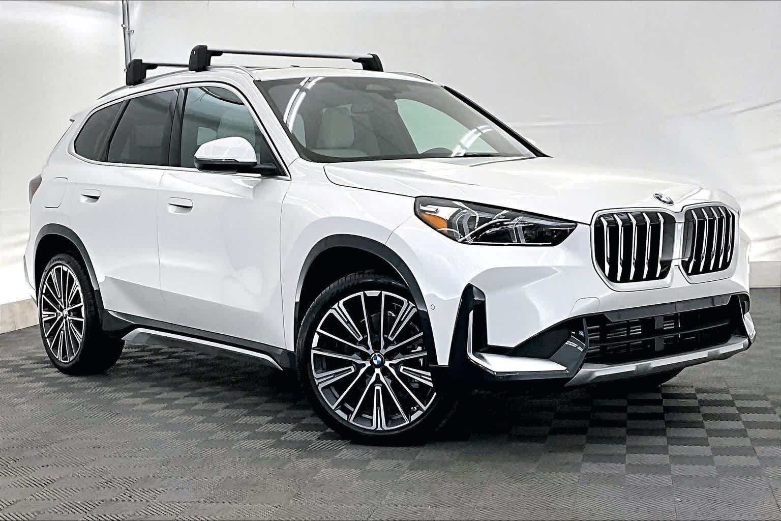 Thumbnail: 2026 BMW X1 - 21