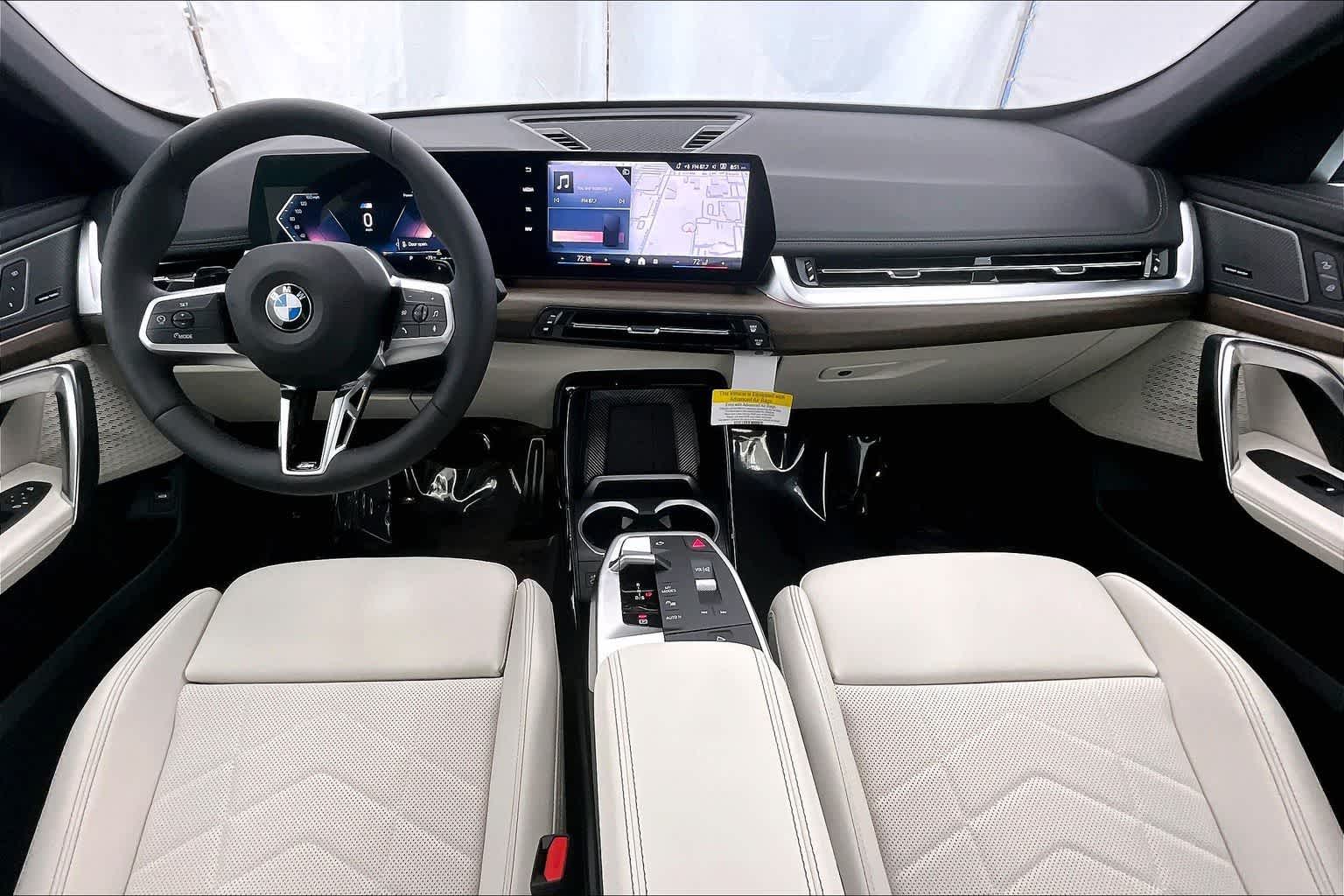 Thumbnail: 2026 BMW X1 - 10