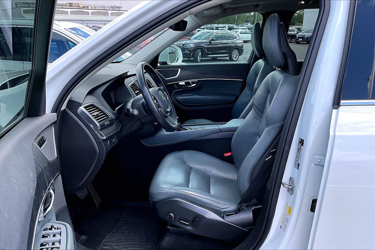 Thumbnail: 2020 Volvo XC90 - 11