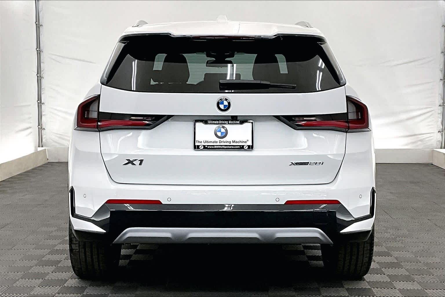 Thumbnail: 2026 BMW X1 - 5