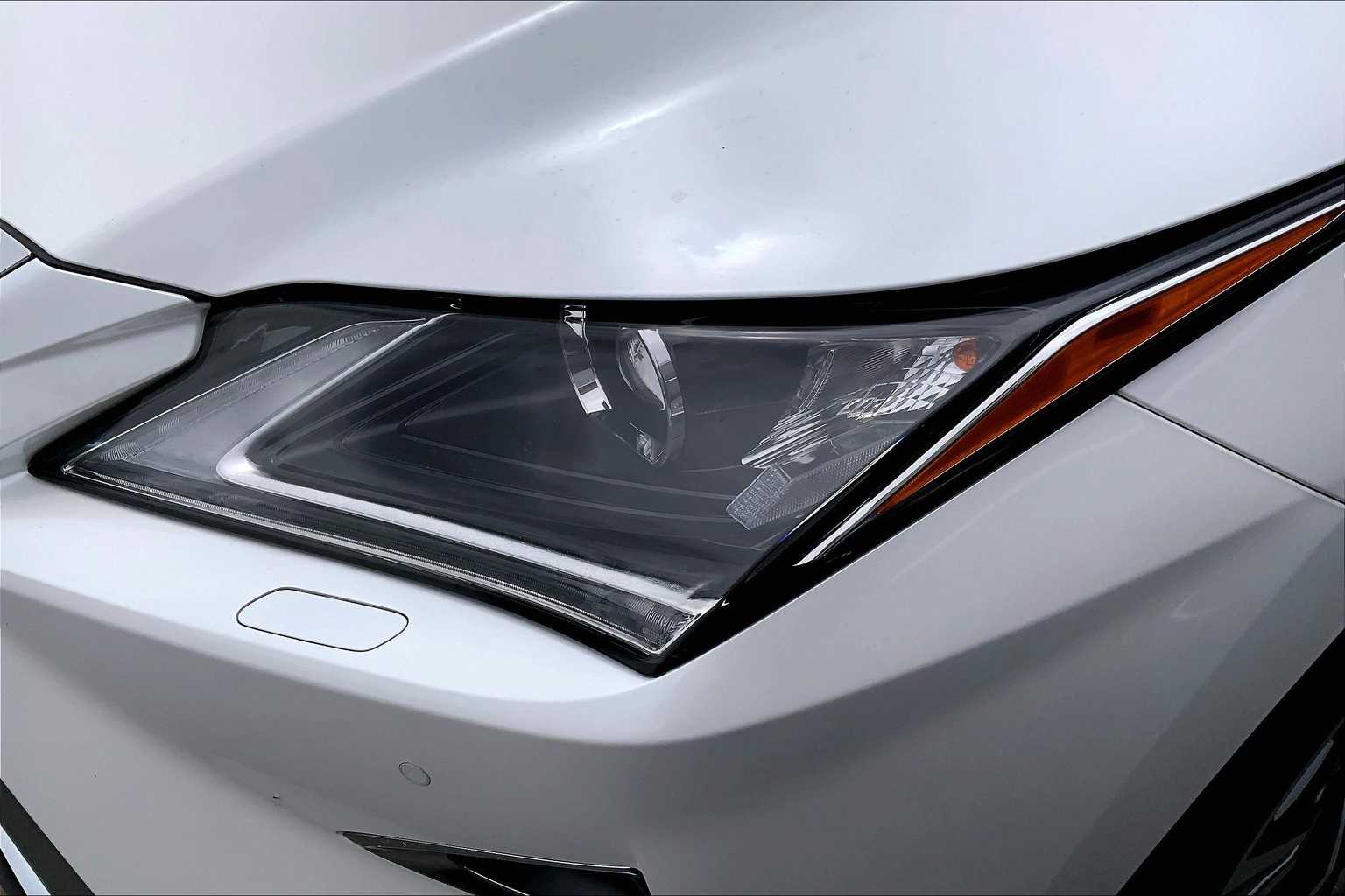 Thumbnail: 2018 Lexus RX - 16