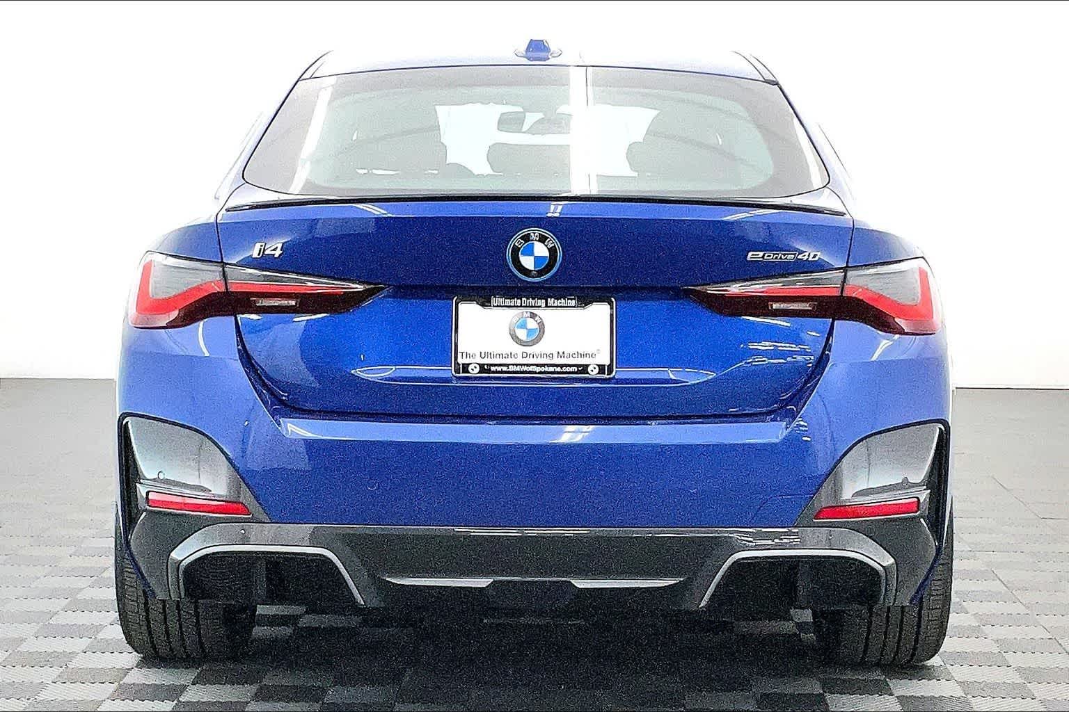 Thumbnail: 2023 BMW i4 - 5