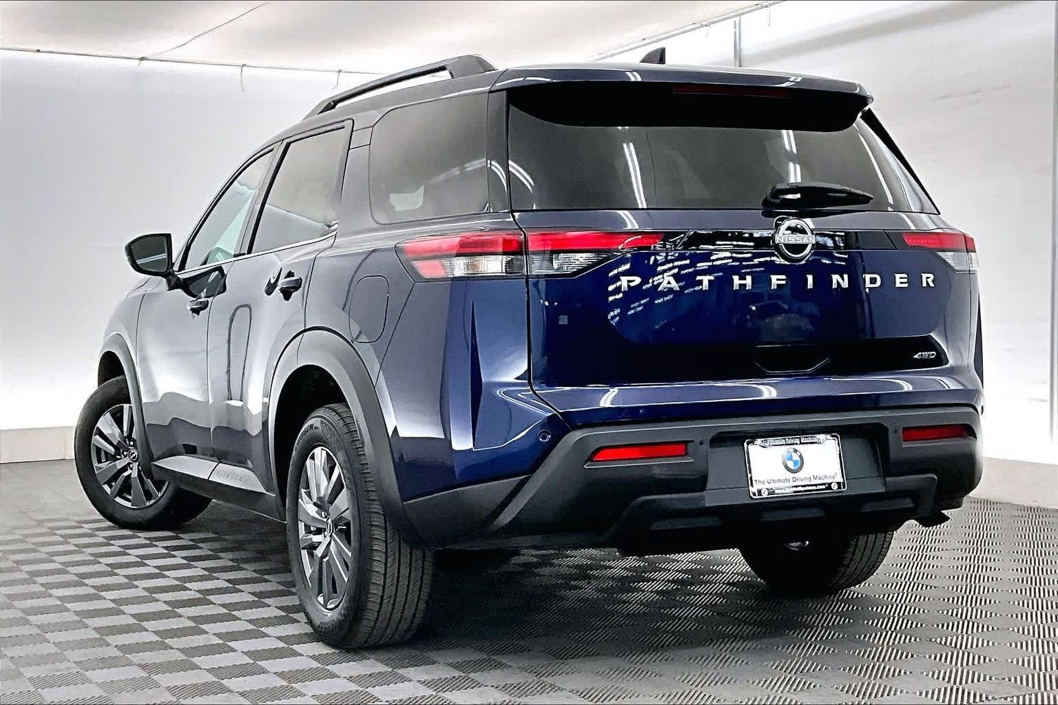 Thumbnail: 2025 Nissan Pathfinder - 4