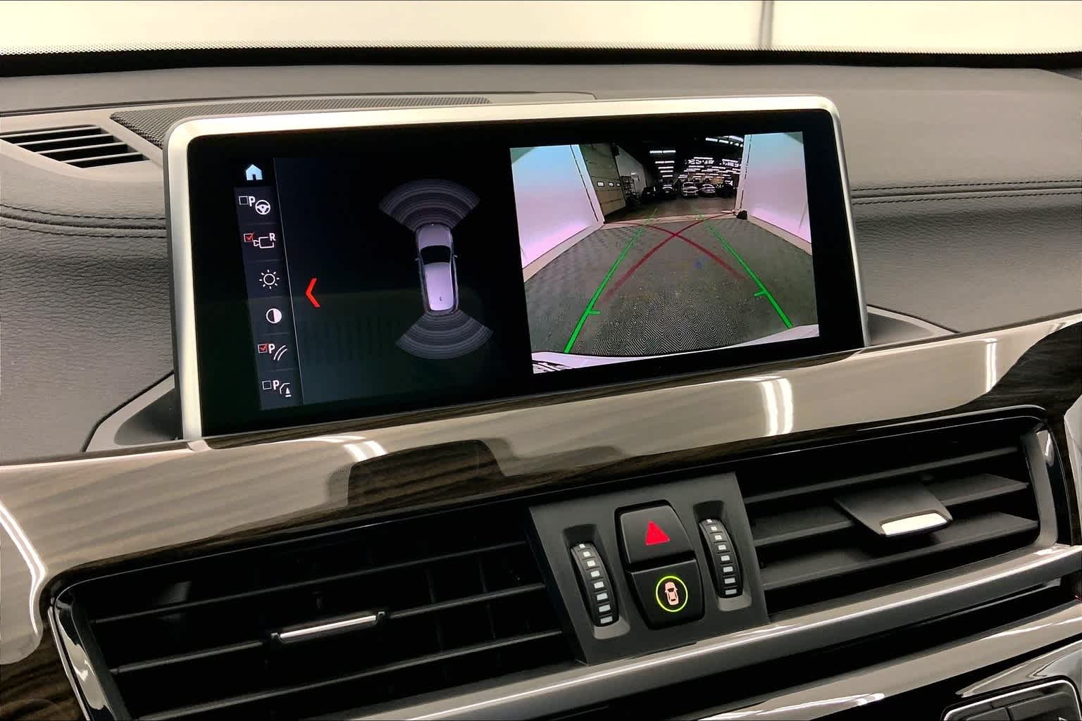 Thumbnail: 2021 BMW X1 - 23