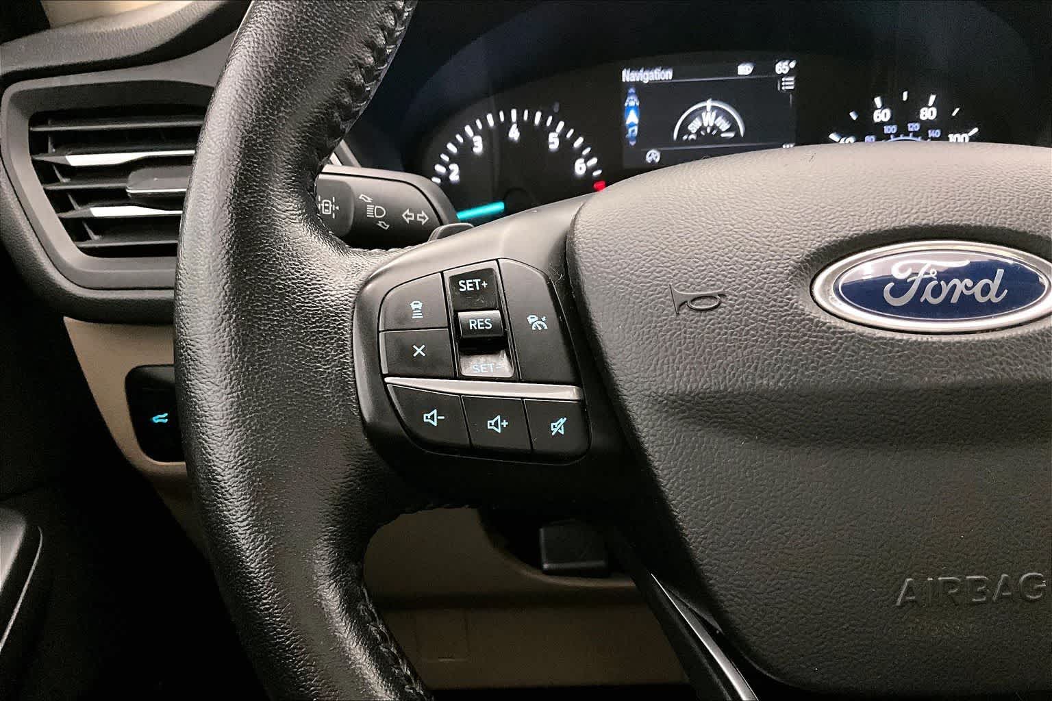 Thumbnail: 2020 Ford Escape - 24