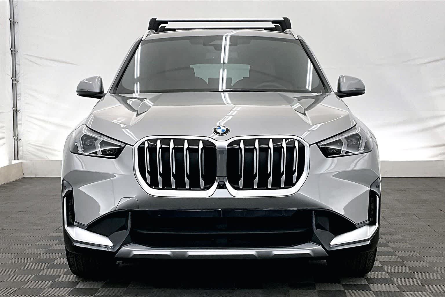 Thumbnail: 2026 BMW X1 - 6