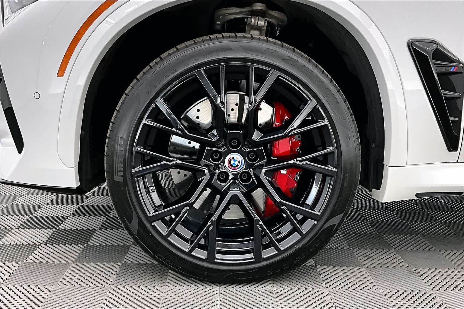 Thumbnail: 2022 BMW X5 - 8