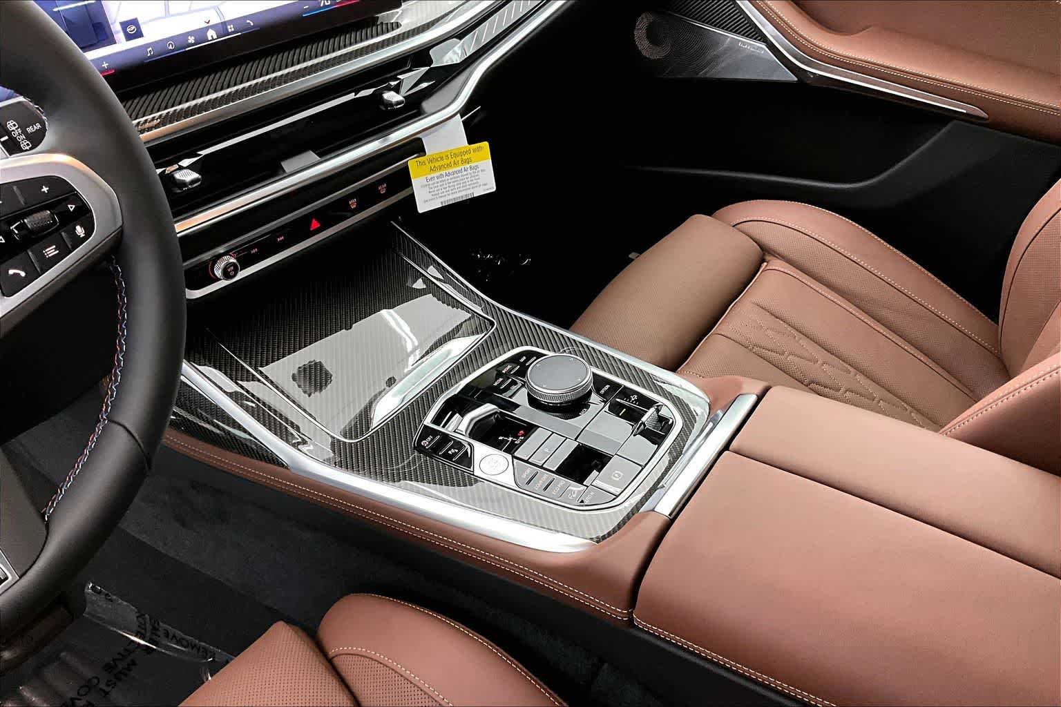 Thumbnail: 2026 BMW X7 - 17
