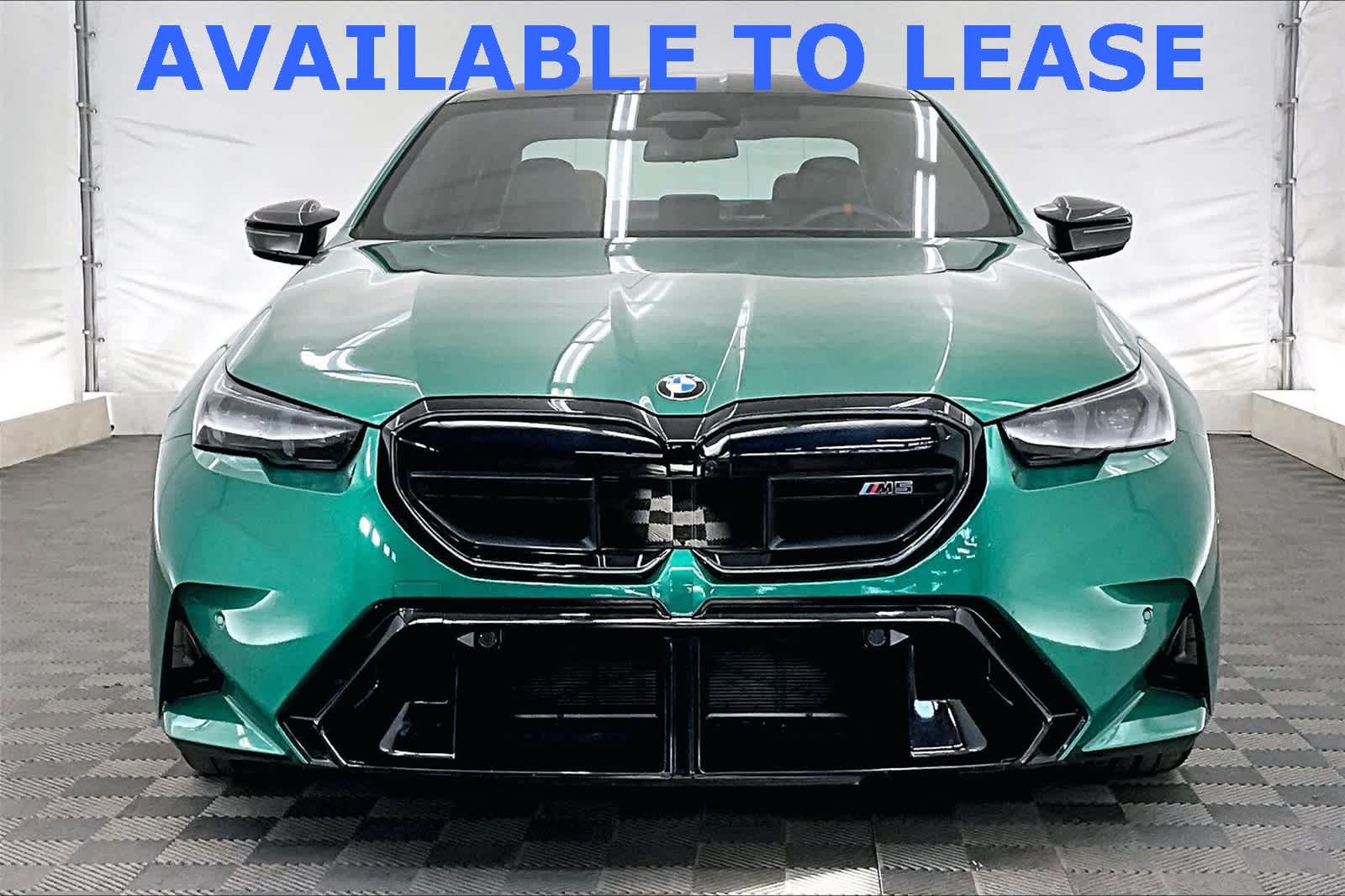 Thumbnail: 2025 BMW M5 - 6