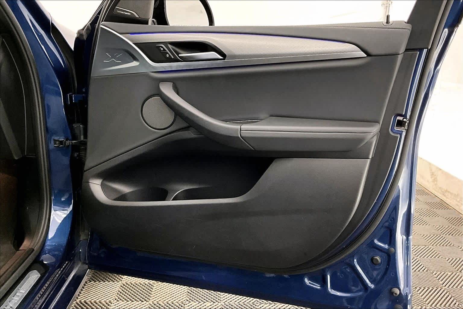 Thumbnail: 2020 BMW X3 - 28