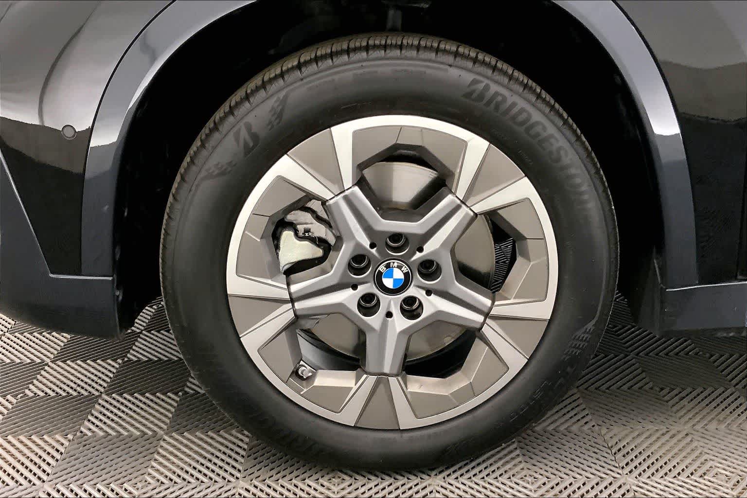 Thumbnail: 2025 BMW X1 - 8