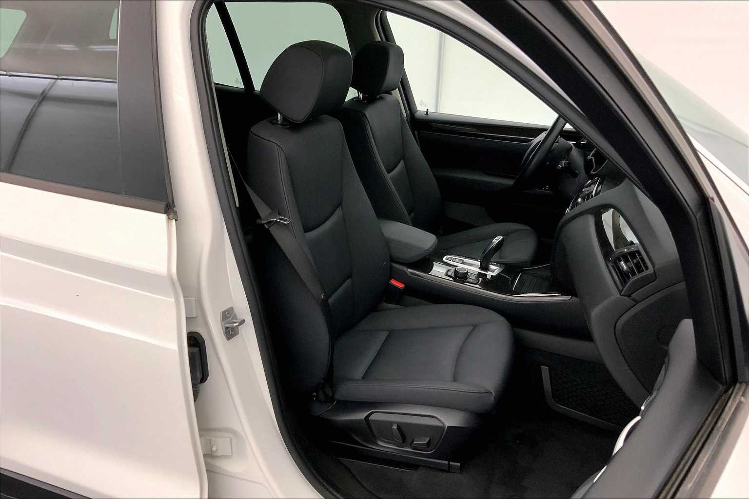 2015 BMW X3 xDrive28d 13