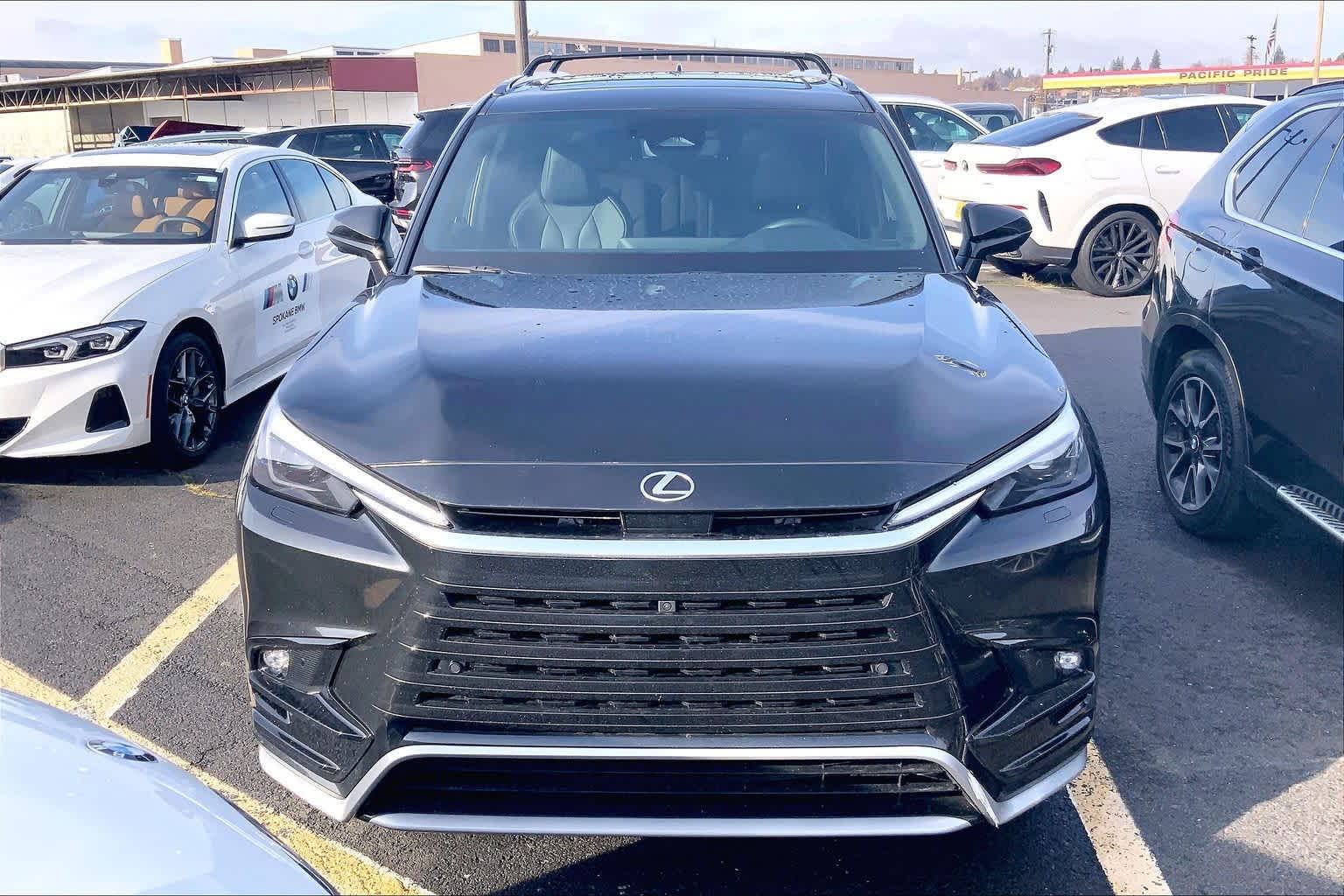 Thumbnail: 2026 Lexus TX - 6