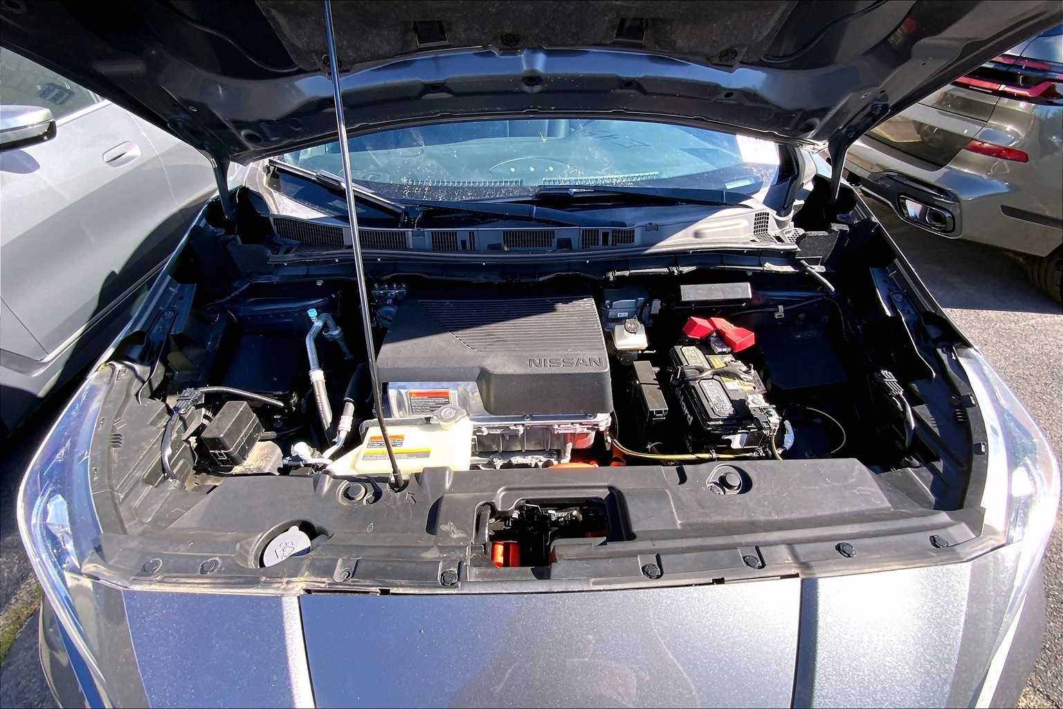 Thumbnail: 2019 Nissan Leaf - 9