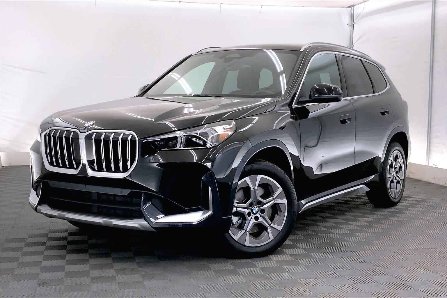 Thumbnail: 2025 BMW X1 - 1