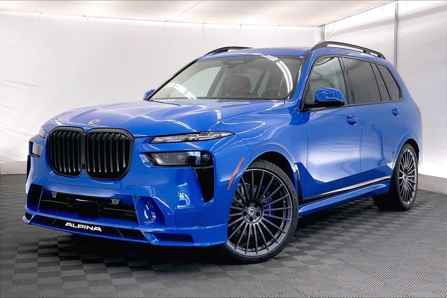 Thumbnail: 2026 BMW X7 - 1