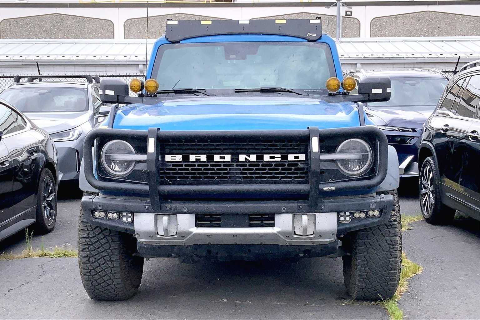 Thumbnail: 2023 Ford Bronco - 6