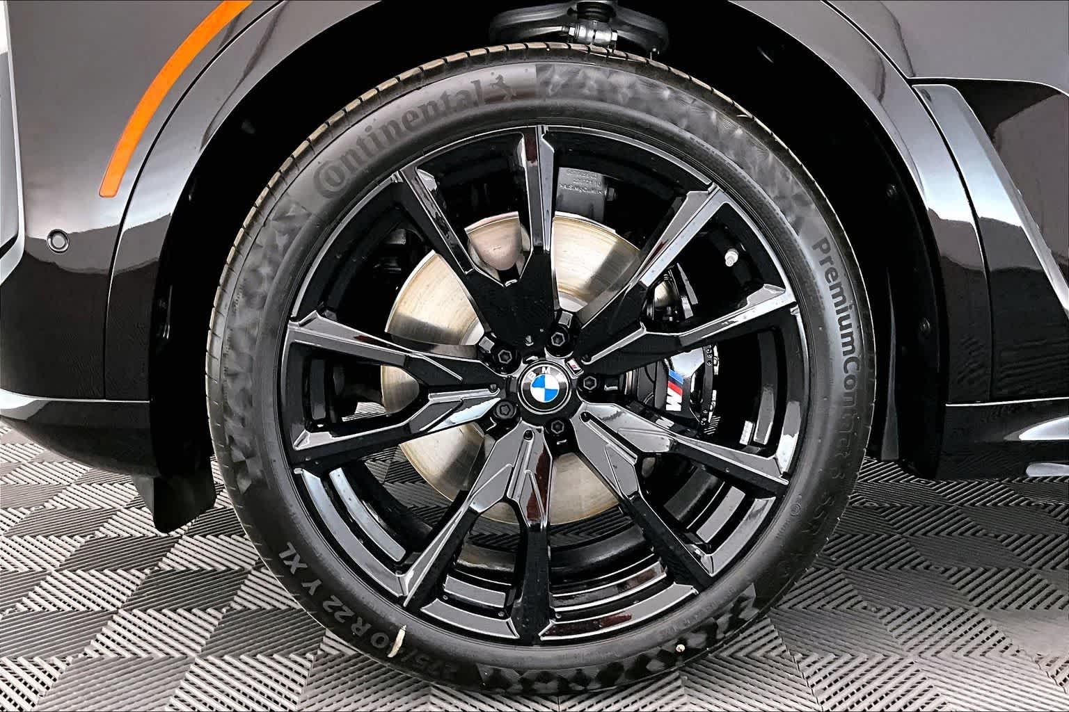 Thumbnail: 2026 BMW X7 - 8