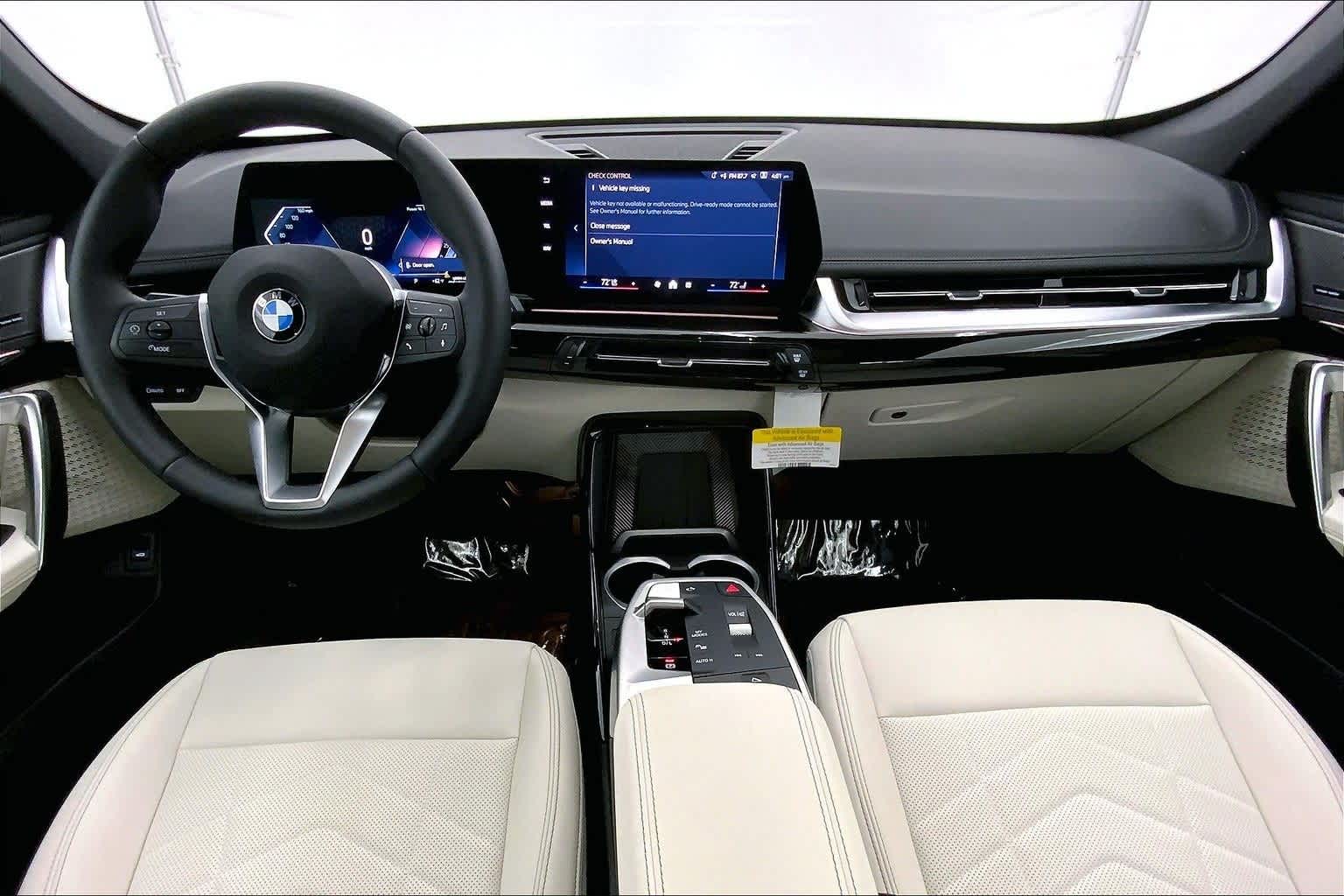 Thumbnail: 2026 BMW X1 - 10