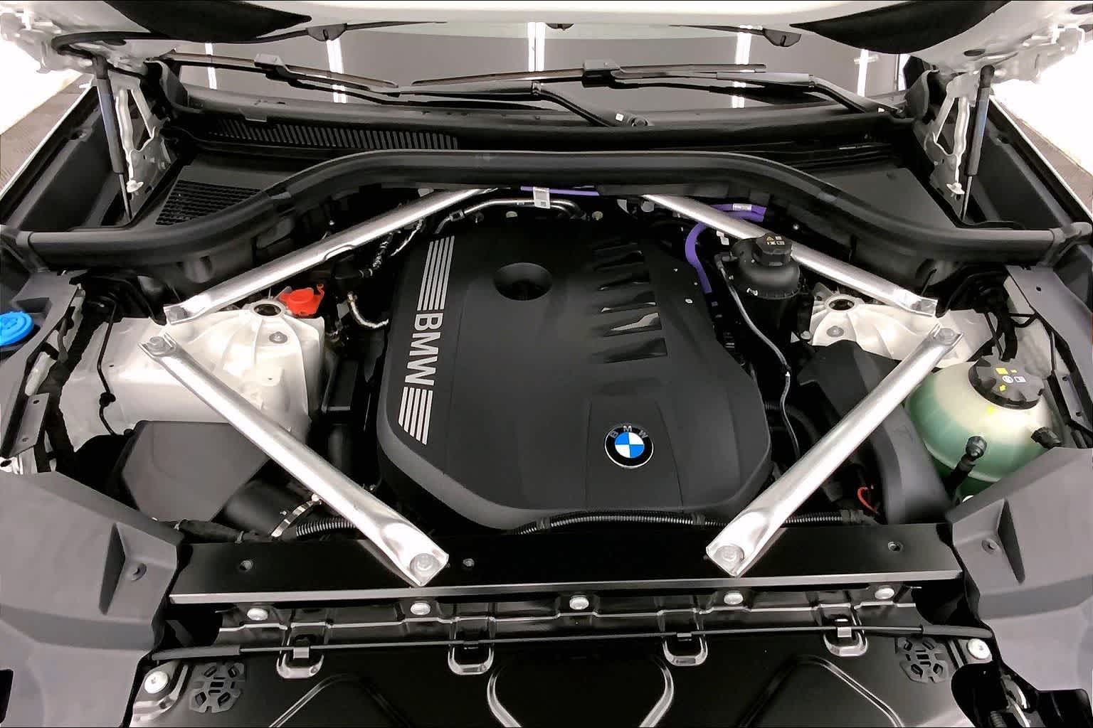 Thumbnail: 2026 BMW X5 - 9