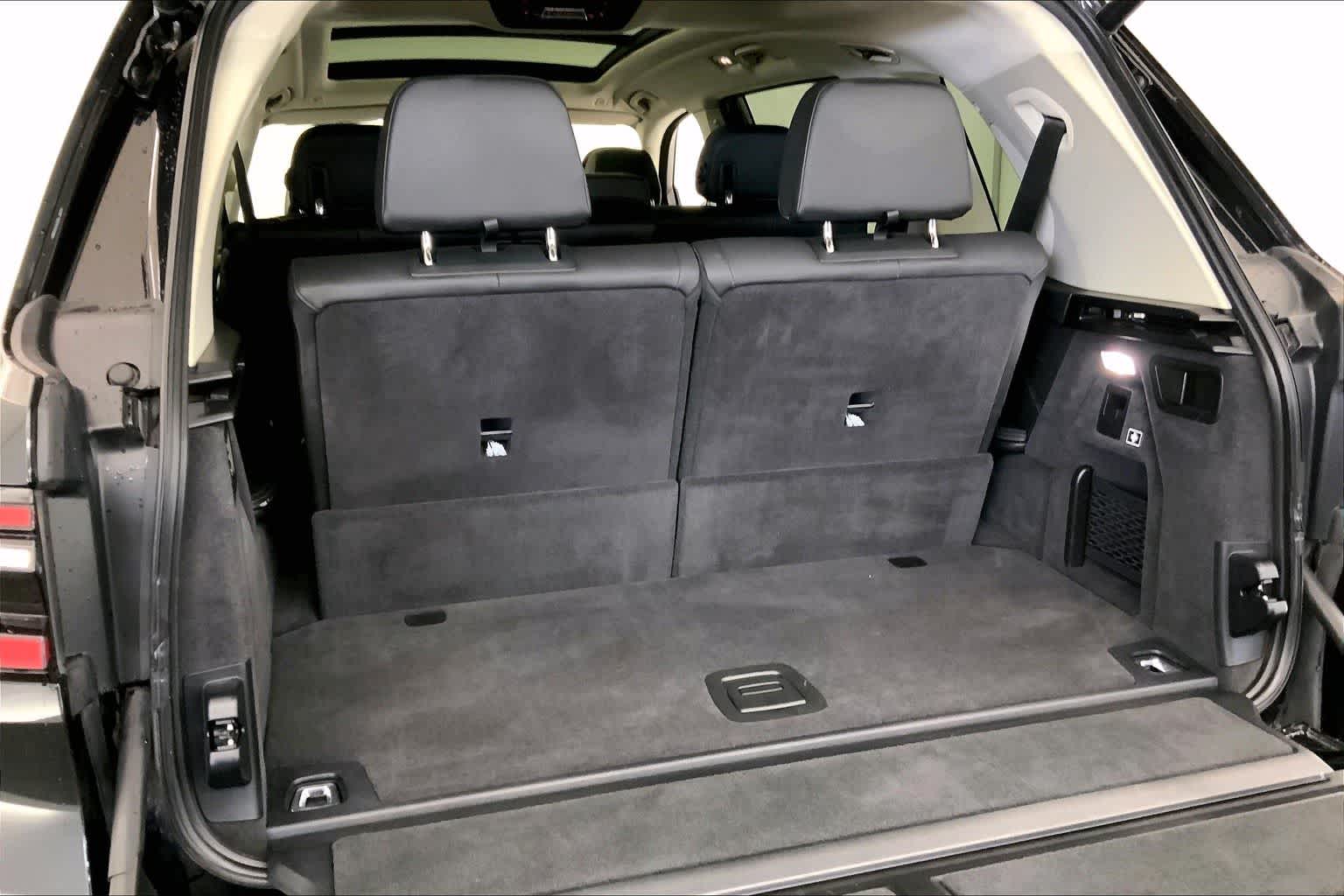 Thumbnail: 2024 BMW X7 - 18