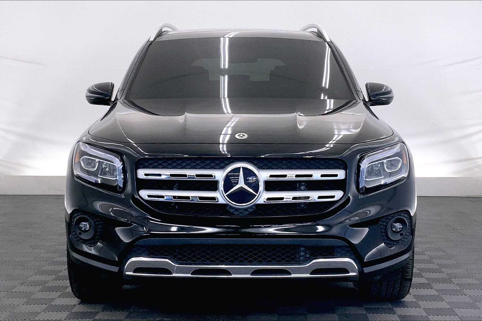 Thumbnail: 2022 Mercedes-Benz GLB - 6