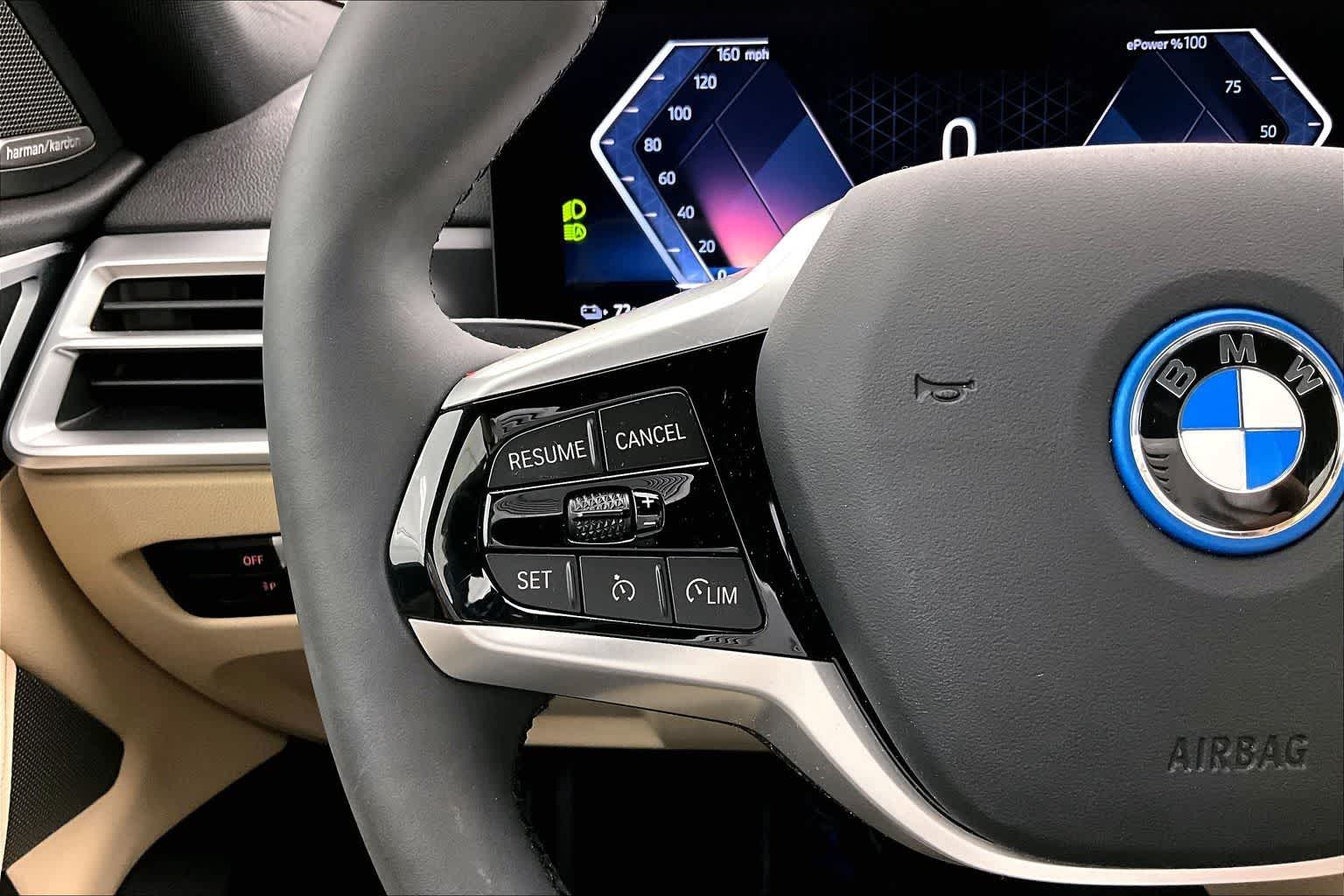 Thumbnail: 2025 BMW i4 - 24