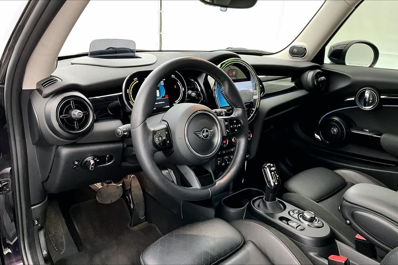 Thumbnail: 2024 MINI Cooper Hardtop - 2