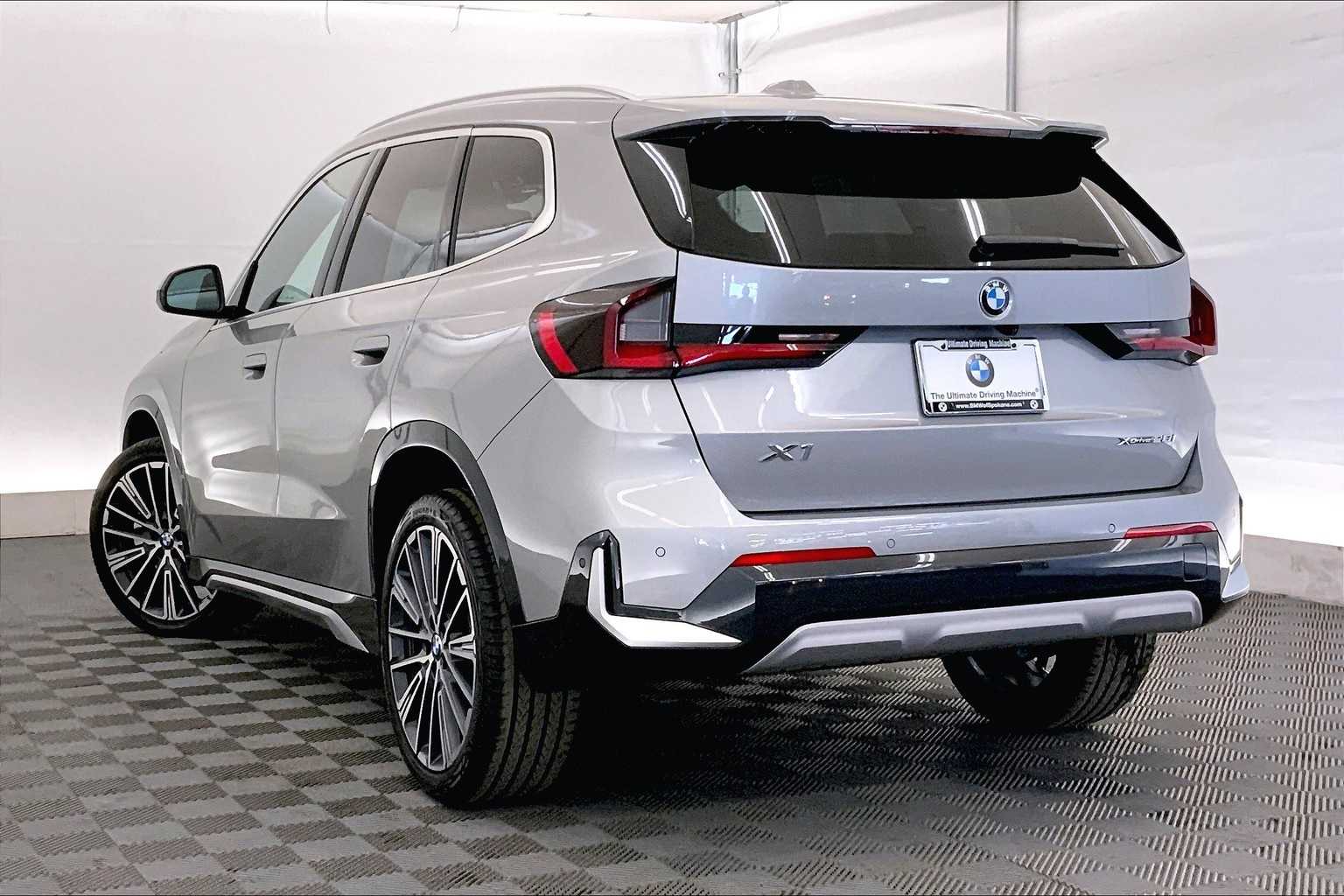 Thumbnail: 2025 BMW X1 - 4