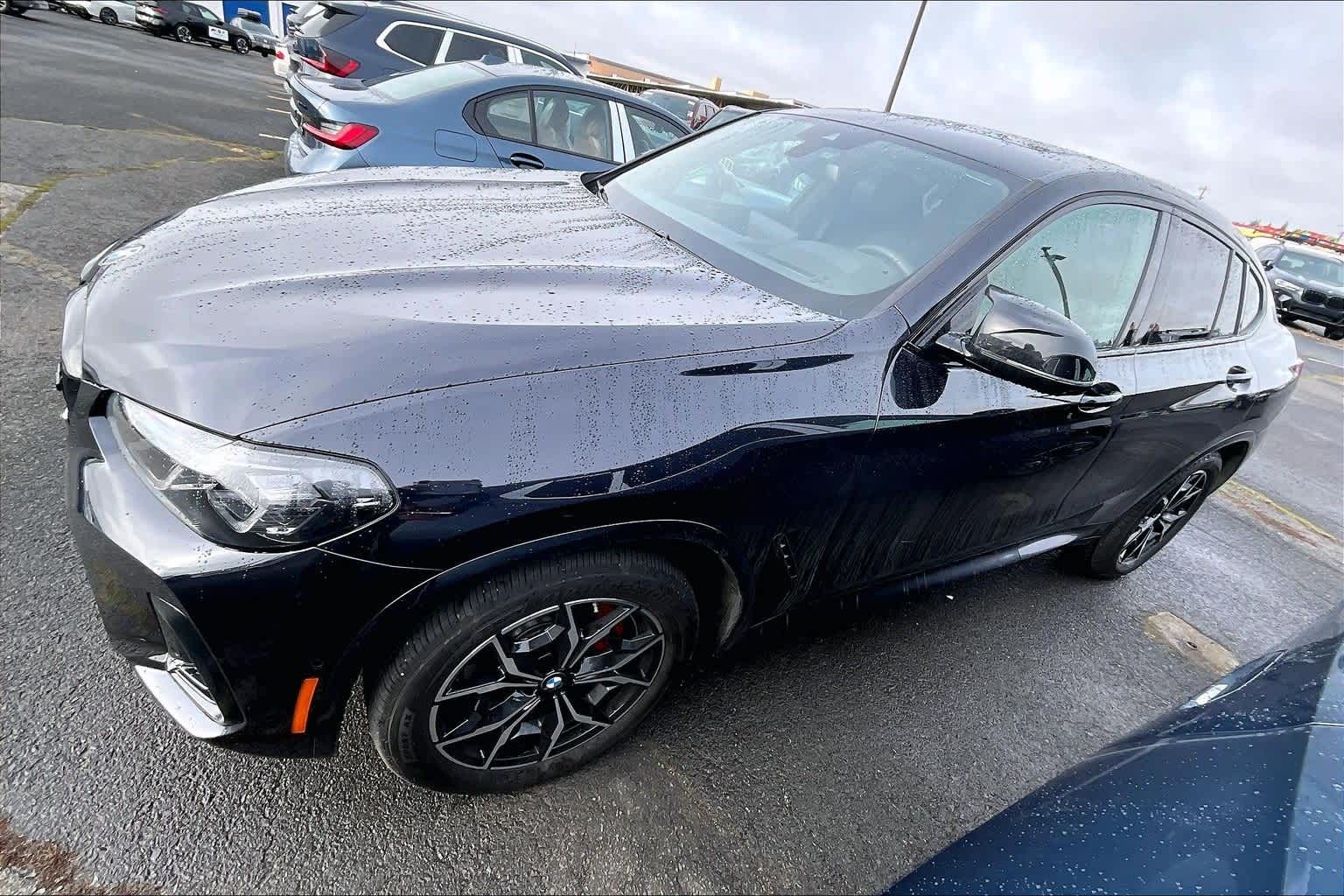 Thumbnail: 2025 BMW X4 - 3