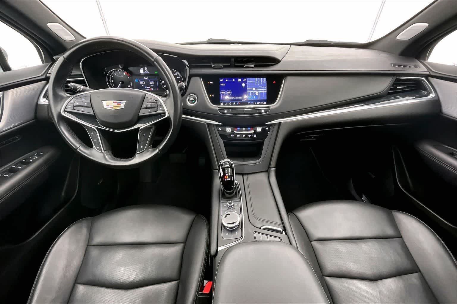 Thumbnail: 2023 Cadillac XT5 - 10