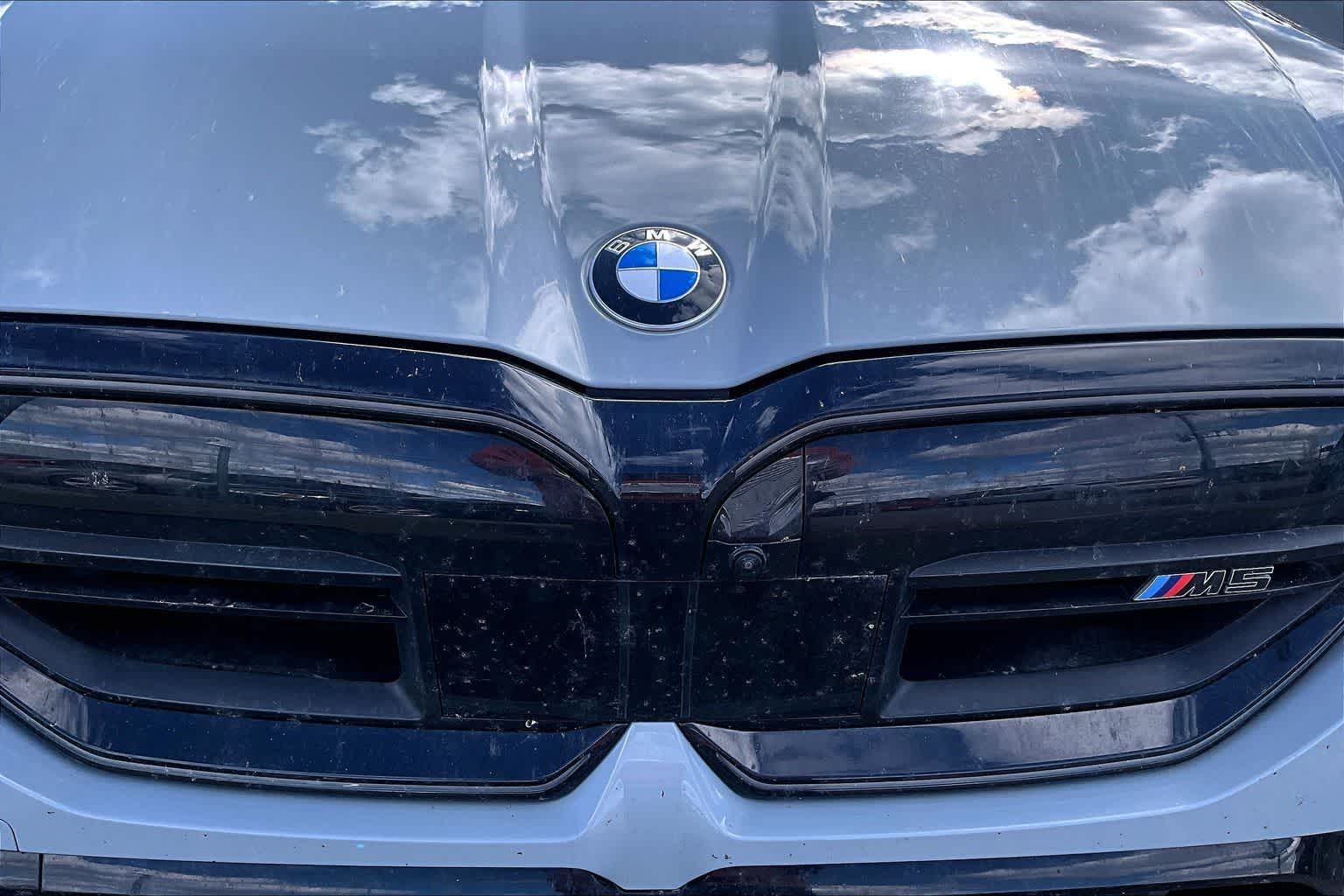 Thumbnail: 2026 BMW M5 - 18