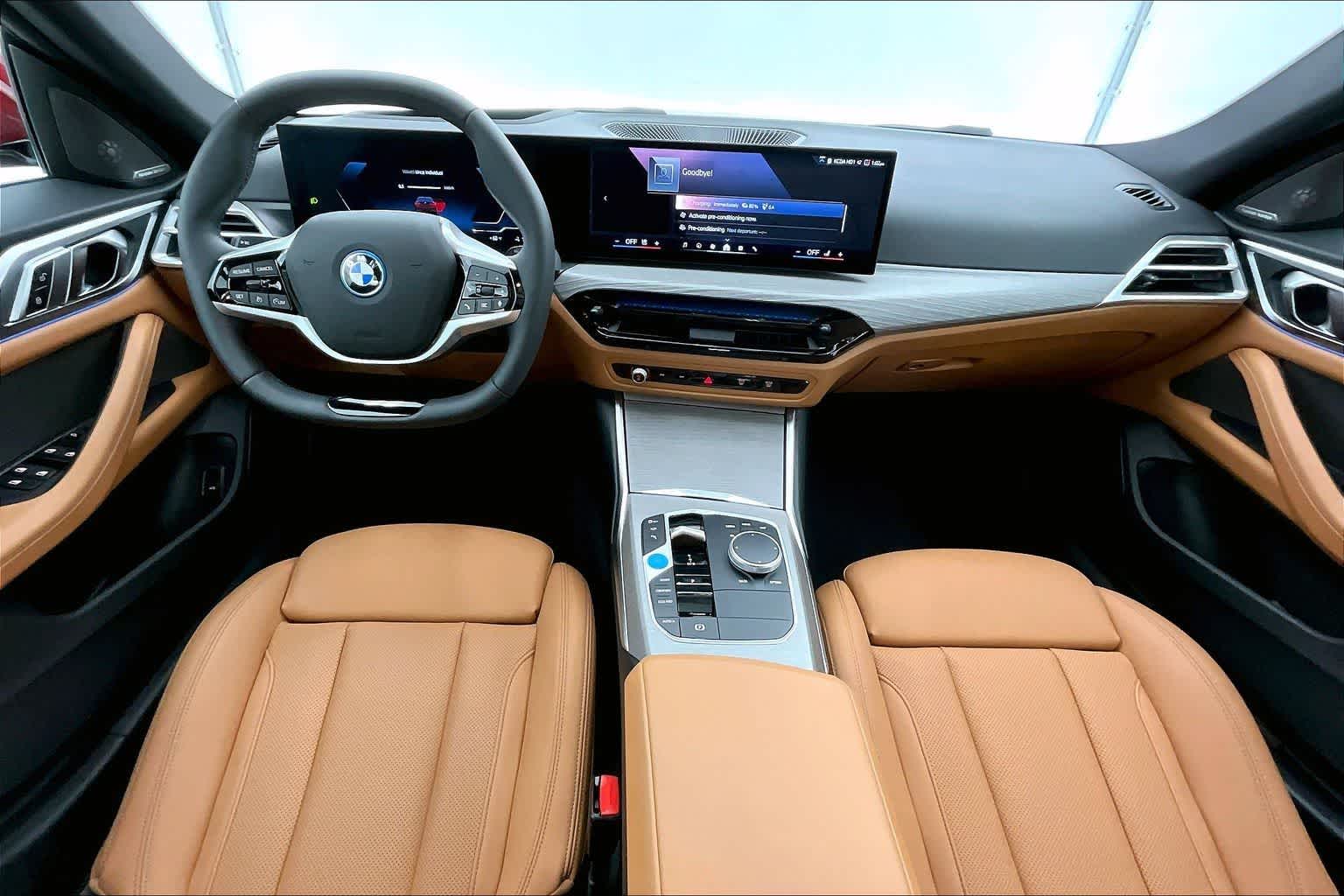 Thumbnail: 2025 BMW i4 - 10