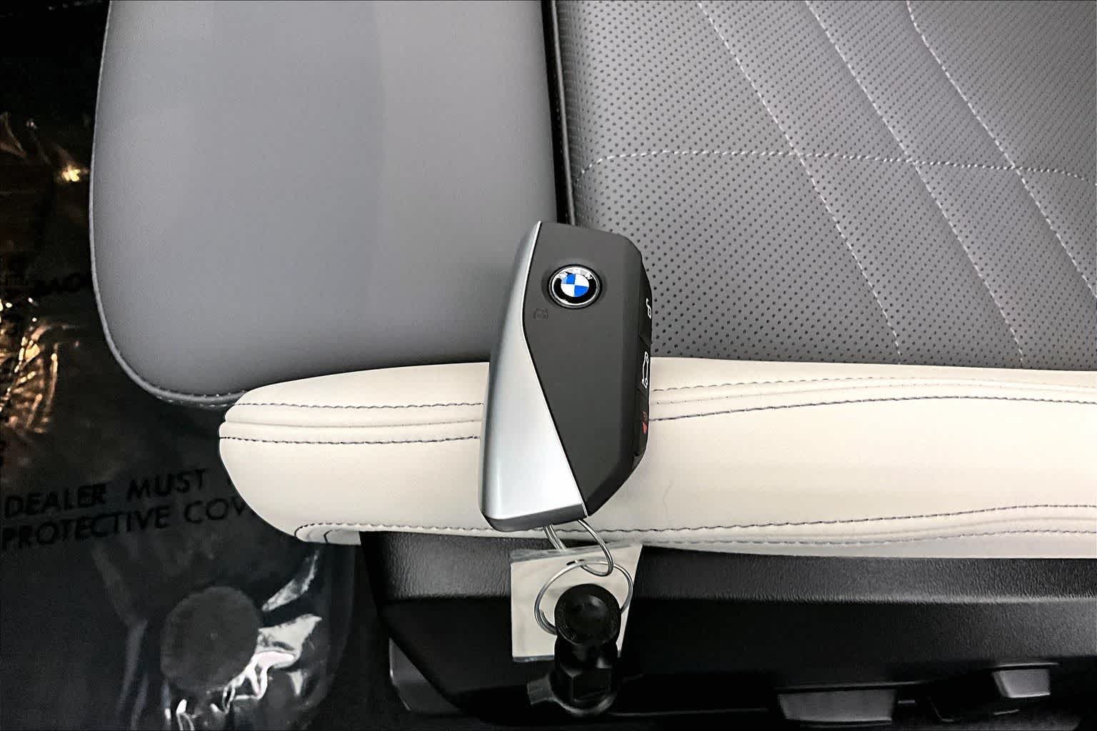 Thumbnail: 2026 BMW X1 - 20
