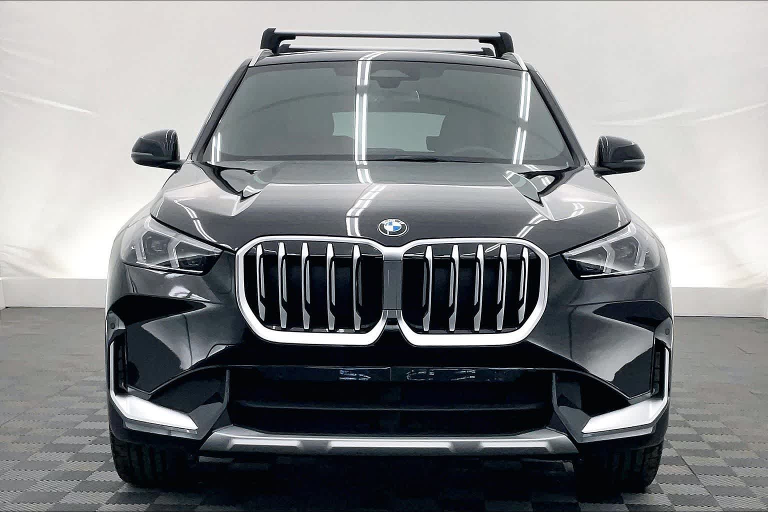 Thumbnail: 2026 BMW X1 - 6