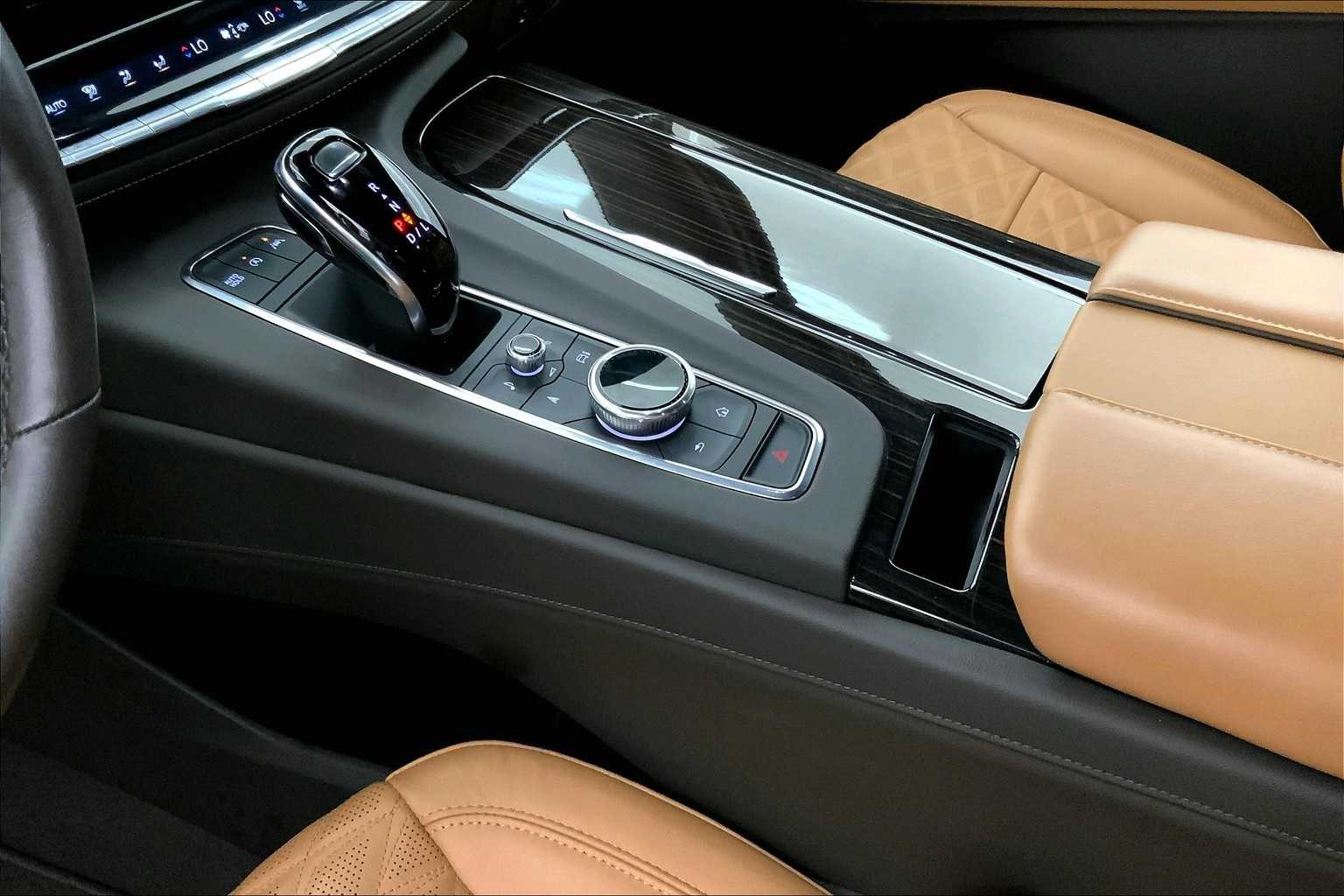 Thumbnail: 2021 Cadillac Escalade - 16