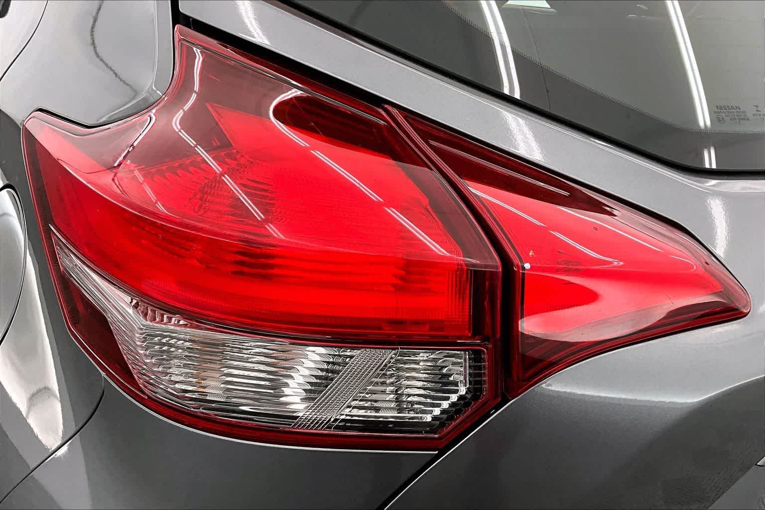 Thumbnail: 2019 Nissan Kicks - 32
