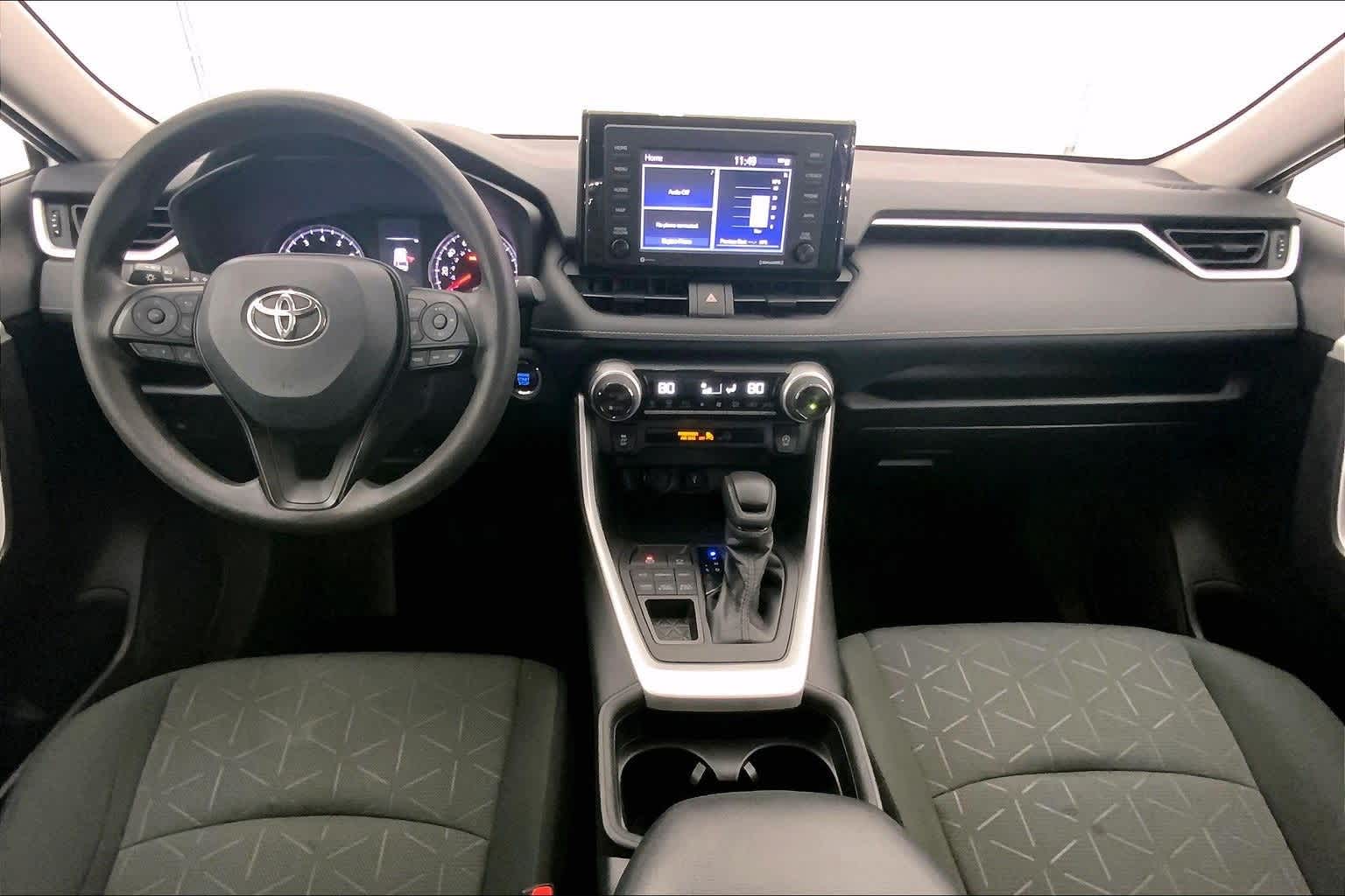 Thumbnail: 2021 Toyota RAV4 - 10