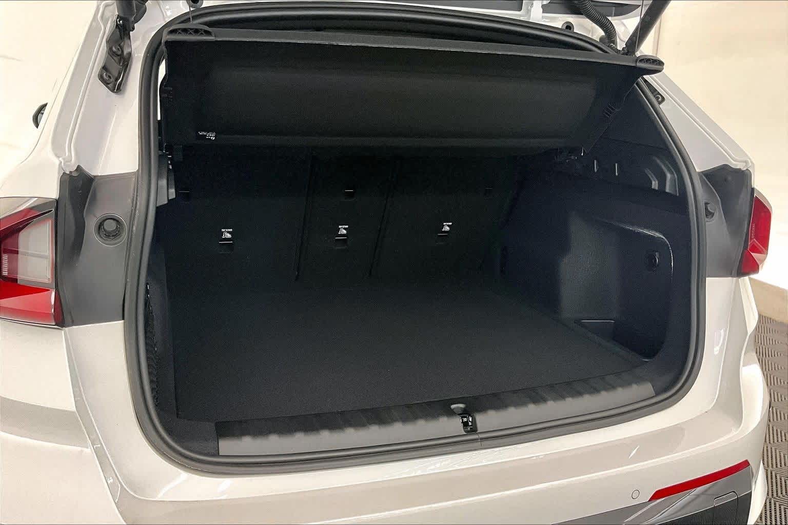 Thumbnail: 2026 BMW X1 - 19