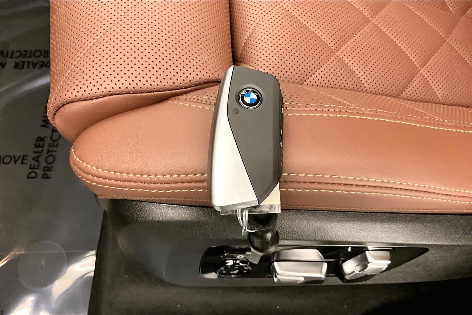Thumbnail: 2026 BMW X5 - 20