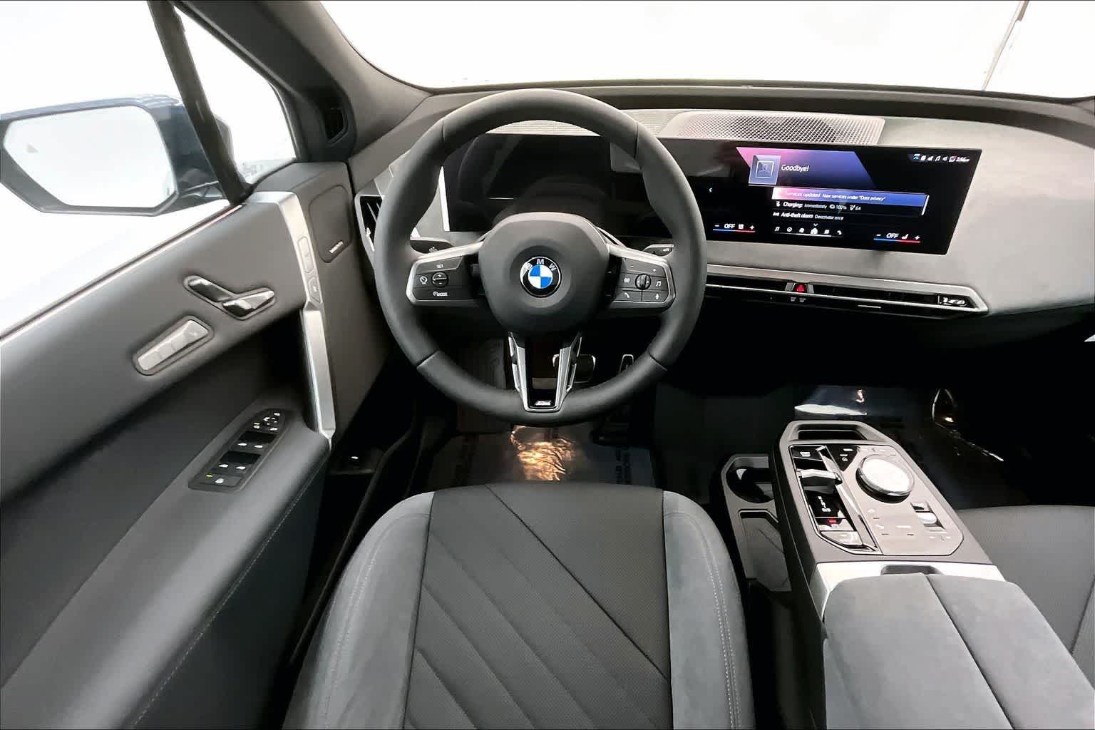 Thumbnail: 2026 BMW iX - 14