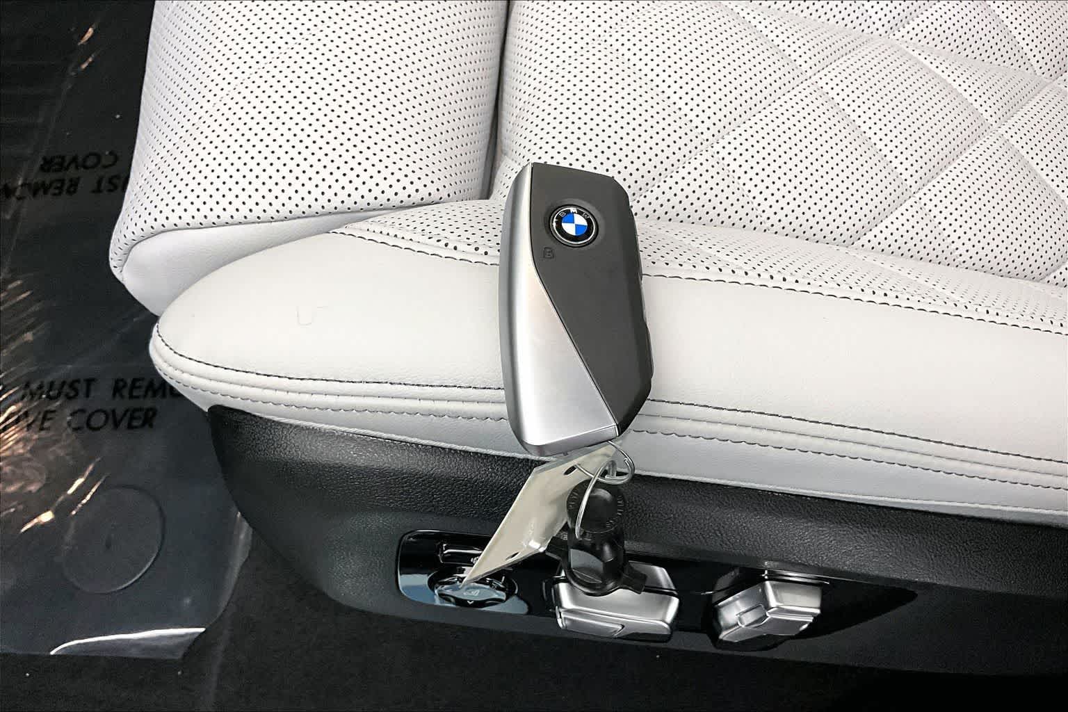 Thumbnail: 2026 BMW X6 - 20
