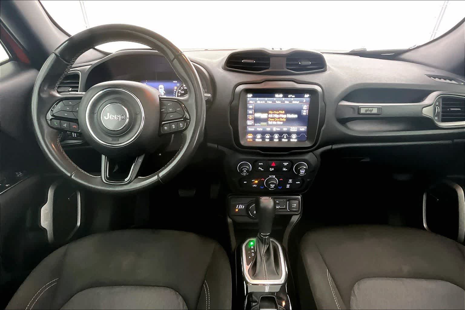 Thumbnail: 2021 Jeep Renegade - 10
